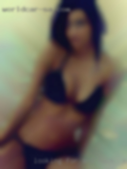 Looking for a guy and fuck in Staunton, VA to spoil me.